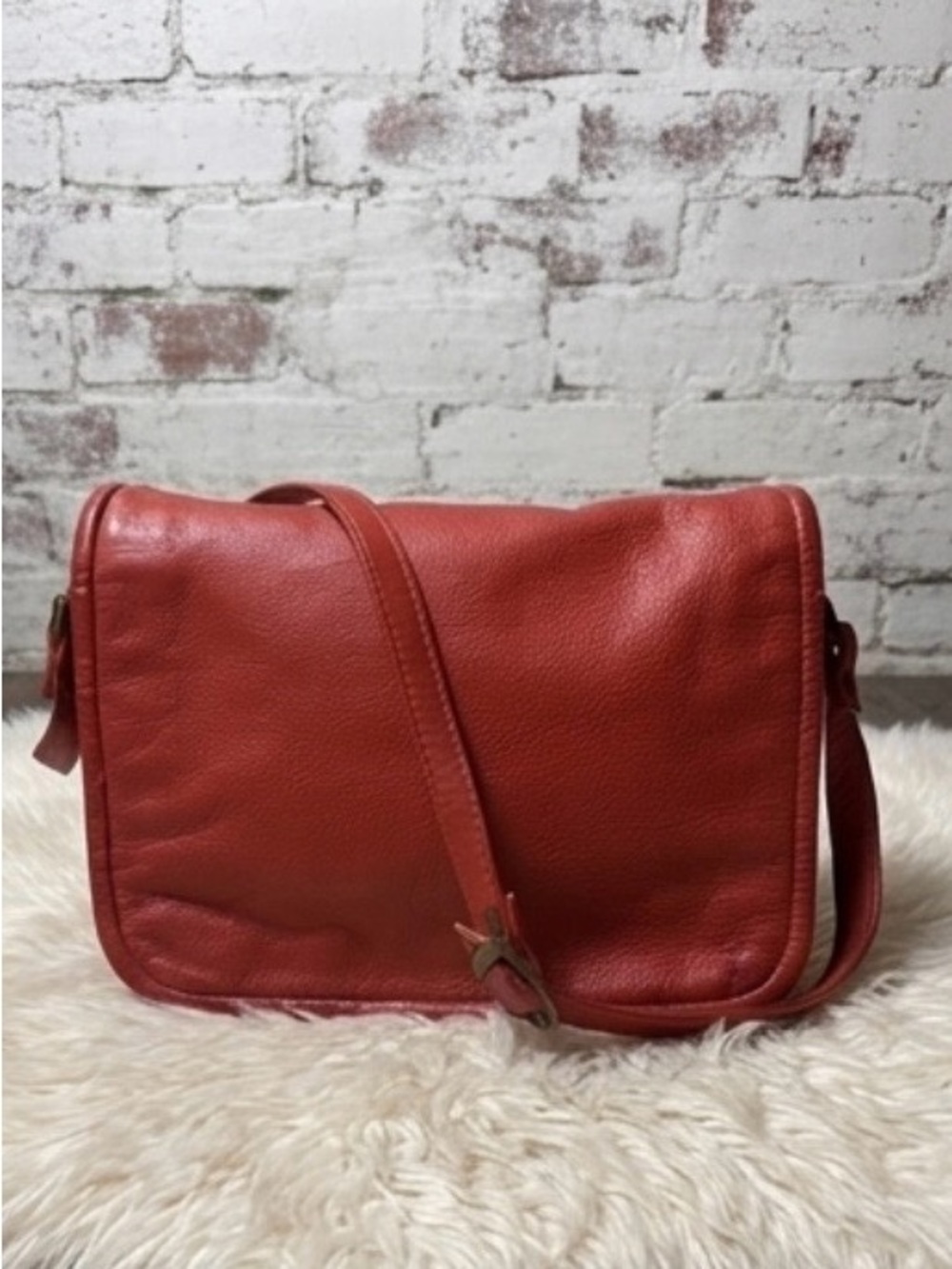 Vintage BARGANZA Red Leather Crossbody Flap Bag Map Lining - Picture 4 of 11